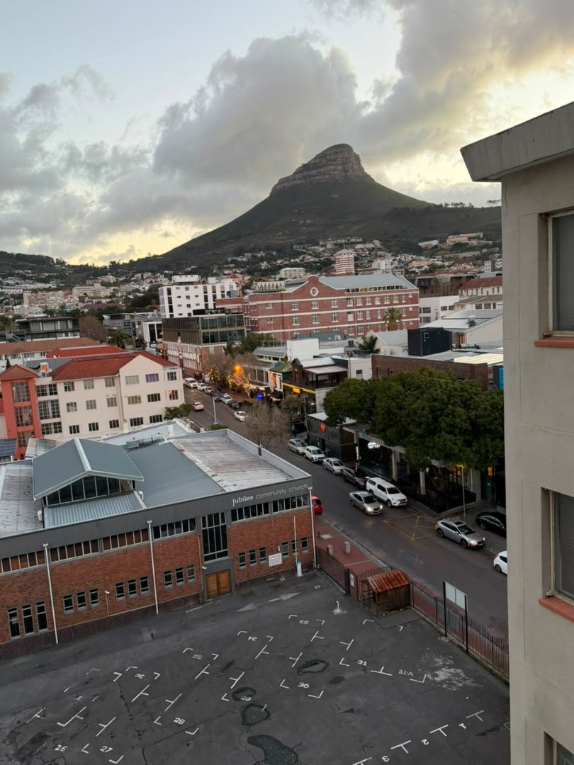 1 Bedroom Property for Sale in Gardens Western Cape